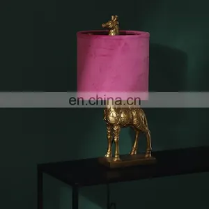 America Customised Giraffe Animal Resin Base Small Gold Desk Lights for Home Hotel Decoration thumbnail-1