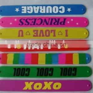 2016 High Quality Silicone Bracelet thumbnail-4