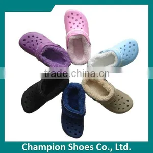 Anti-slip Warm Plush Chicken Slipper thumbnail-2