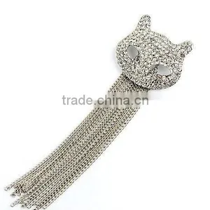 Chain Brooch thumbnail-1