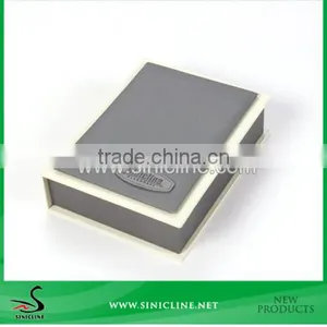 Sinicline Design Custom Gift Box Packaging thumbnail-1