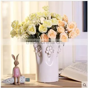 2016 Home Decoration White Glazed Gild Ceramic Flower Vase for Wedding Decor Supplier's Choice thumbnail-5