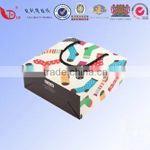 Colorful Paper Bag With Handle for Shopping and Customized Design thumbnail-1