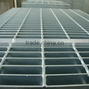 Hot Dipped Galvanized Welded Steel Grating thumbnail-2