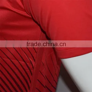 Customize a New Style Red Color Soccer Jersey Grade Original European 2016 thumbnail-5