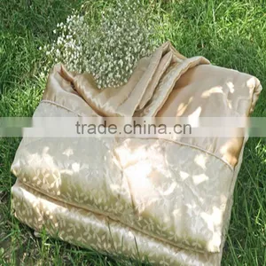 Top Quality Silk Quilt thumbnail-1