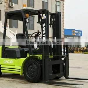 Diesel Forklift Truck thumbnail-1