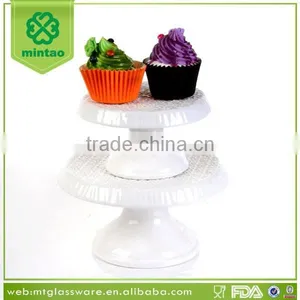 7.6'' 5.8'' Ceramic Wedding Cup Cake Dome With Stemmed Base thumbnail-1