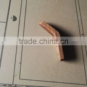 High Quality Walnut Wooden Hook for Clothes or Handbag thumbnail-2