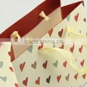 Shopping Paper Bag With Heart Pattern/Printed Foldable Gift Bag thumbnail-5