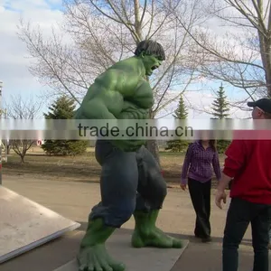 Outdoor Garden Decoration Fiberglass Material Life Size Hulk Statue for Sale thumbnail-2