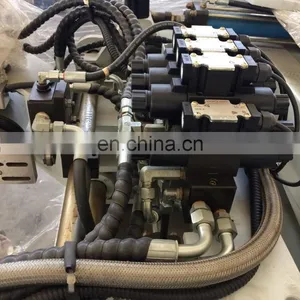 Mini Plumbing Fittings Molding Casting Machine for Yasui Machine thumbnail-4