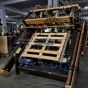 Wood Pallet Nailing Machine With Adjustable Molds thumbnail-2