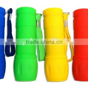 9led the Cheapest Plastic Flashlight thumbnail-2