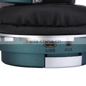 New Stylish Foldable & Adjustable Wireless Bluetooth Headphones thumbnail-6