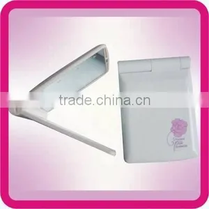 Plastic Square Pocket Mirror thumbnail-1