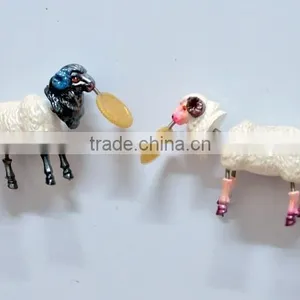 4 Inch Small Sheep Eat Dollor Plastic Fridge Magnets Maker thumbnail-1