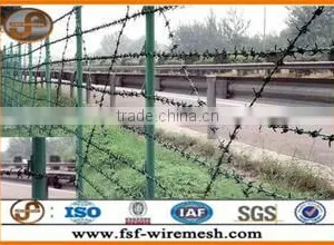 Galvanized and Pvc Barbed Wire Barbed Wire thumbnail-1
