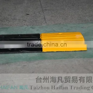 500*300*40mm New Products Rubber Speed Bump for Crossroads /High Quality Hot Sell Rubber Speed Bump Used in Intersection thumbnail-2