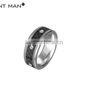 China Manufacturer of Black Carbon Fiber Band Tungsten Carbide Ring Band thumbnail-3
