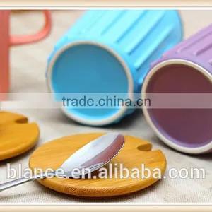 Colorful Stripe Embossed Ceramic Cup With Lid and Spoon thumbnail-2