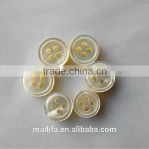 4 Holes 18L, 16L, 14L 4MM/3MM Thickness White MOP Shell Shirt Buttons in High End thumbnail-1