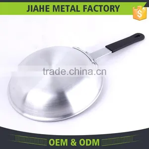 Chinese Aluminum Material Non-stick Industrial Frying Pan thumbnail-4