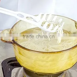Wholesale Stock White Platic Sawtooth Noodle Ladle thumbnail-1