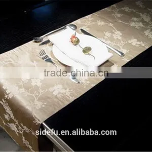 Luxury Jacquard Custom Damask Restaurant Table Runner thumbnail-2