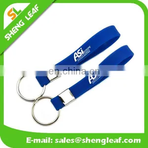 Professional Product Cheap Promotional Custom Silicone Keychain thumbnail-1