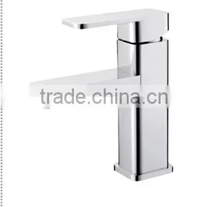 Hot and Cold Water Trap_YIBEINI Sanitary Ware Faucet_luxury Basin Faucet thumbnail-2