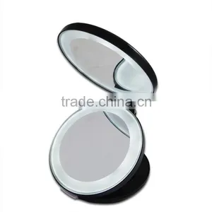 Double Side Luxury Foldable LED Lighted Compact Round Mirror thumbnail-4
