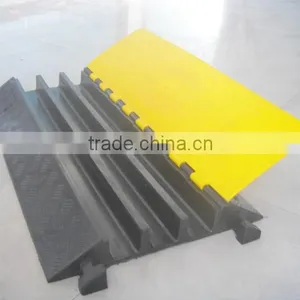 Hard Intensity Rubber Speed Bump, Rubber Deceleration Strip thumbnail-1