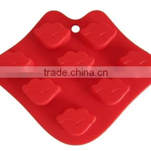 Lovely 8 Cavities Lip Shaped Ice Cube Tray Silicone Molds thumbnail-1