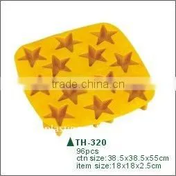 Plastic Star Shape Ice Cube Tray thumbnail-6