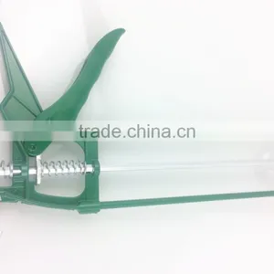 BERRYLION Low Price Light Duty Caulking Gun for Sale thumbnail-5