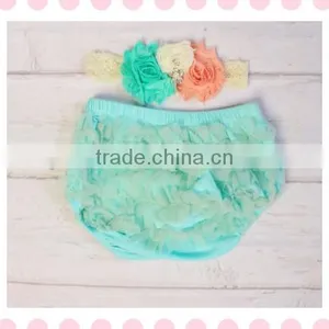 New Born Baby Bloomer 2 Pieces Set Cute Baby Clothing Set Pure Color Ruffle Bloomer Matching Floral Headband thumbnail-3