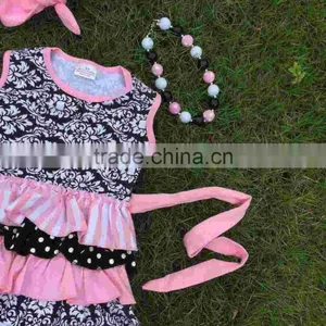 WHOLESALE Girls-boutique-remake-clothing-sets Girls Ruffle Capri Sets Girls Damask Rose Capri Sets With Necklace and Headband thumbnail-3