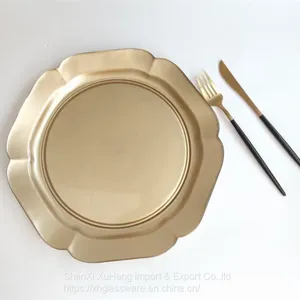 Wholesale Dinnerware 13 Inches Glass Charger Plate Dishes With Gold Silver Colored Decoration thumbnail-3