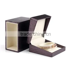 Custom High End Plastic Leather Jewelry Ring Box thumbnail-3