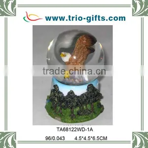 New Product Polyresin Seal Desgin Souvenirs Water Ball thumbnail-2