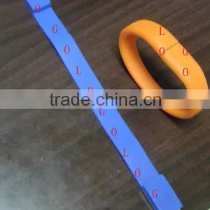 Wrist Band Shape USB Flash Driver thumbnail-1