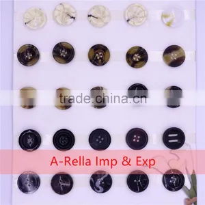 Round Shape 4 Holes Buttons for Garment Resin Materials thumbnail-5