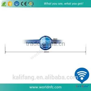 Cheap New Products Passive RFID Soft PVC Wristband thumbnail-4