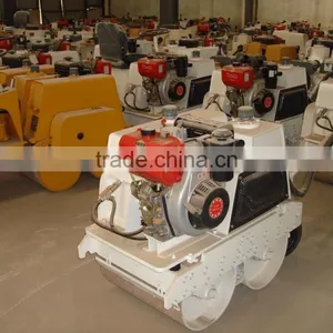 Lutong LTC08H 0.8T Double Drum Hydraulic Vibrator Road Roller Price thumbnail-2