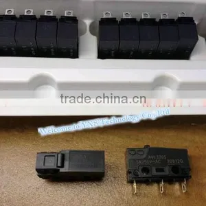 Japan AVL3205 Import Stroke Limit Micro Switch 5A 250V AVL3205-A thumbnail-2