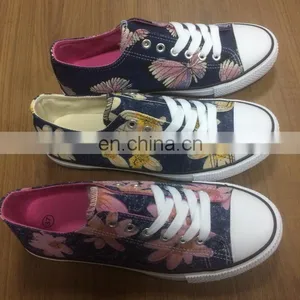 Sneaker Canvas Shoes thumbnail-1