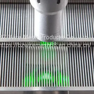 Stainless Steel Wedge Wire Screen thumbnail-2