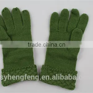 Fashionable Women Scarf Hat and Gloves Knitted Set Quality Choice thumbnail-5