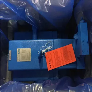 Eaton Vickers PVXS-250-M-R-DF-0000-000 Variable Displacement Piston Pump thumbnail-1
